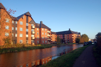 Site of Charity Wharf seen from the opposite bank looking north October 2008